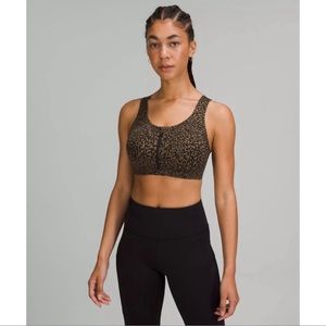 Lululemon Enlite zip front bra 34D